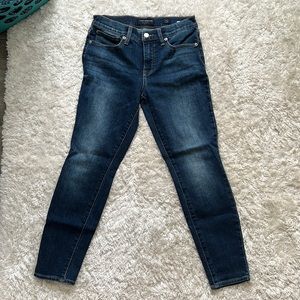 Lucky Brand Jeans size 6